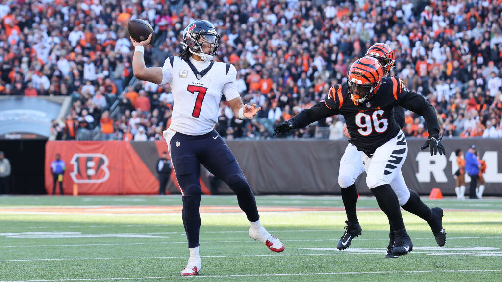 Rookie Quarterback Dynasty Rankings Update - DrRoto.com