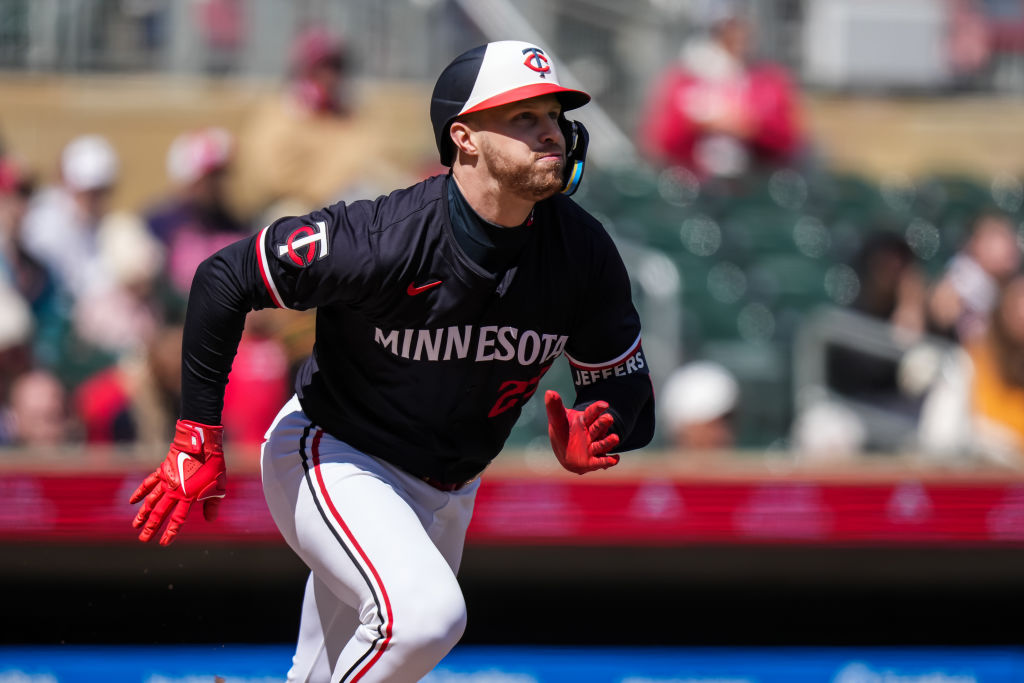 MLB DFS Cheat Sheet 4/22: Top DraftKings & FanDuel Plays - DrRoto.com